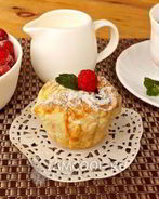 Слойки с малиной и шоколадом