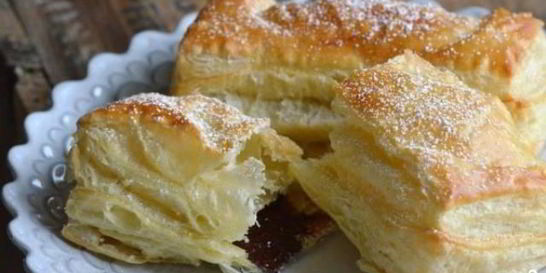 Слойки с шоколадом