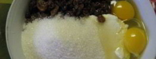 слойки с творогом и изюмом. Шаг 2