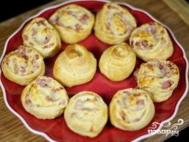 Рецепт слоек с ветчиной