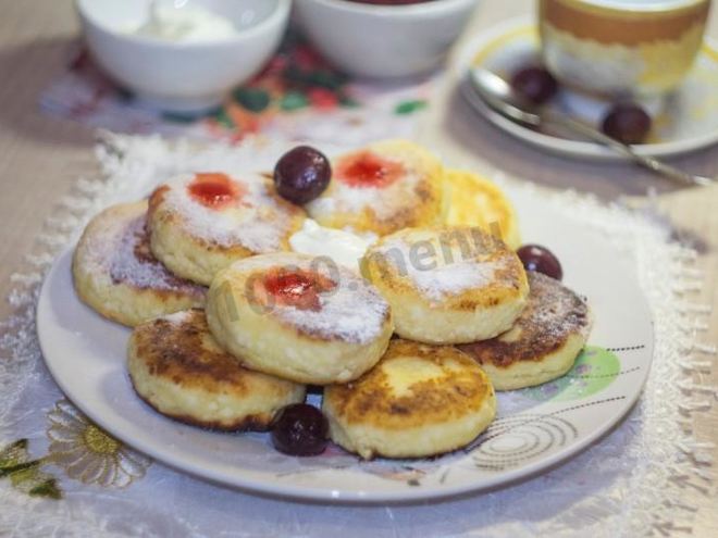 Рецепт сырников классических из творога на сковороде