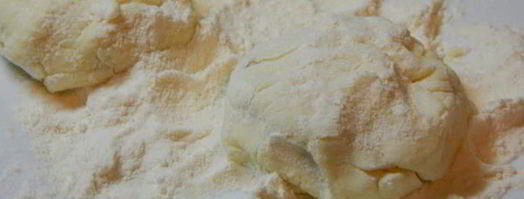 сырники с изюмом и маковым соусом. Шаг 3