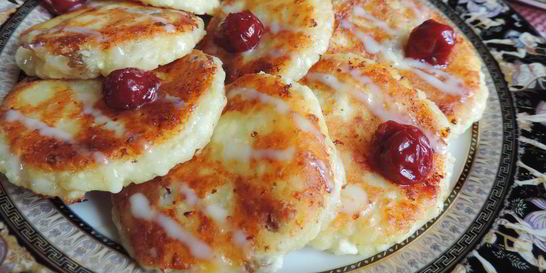 Сырники с изюмом