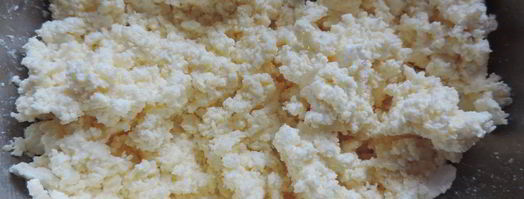 сырники с изюмом. Шаг 2