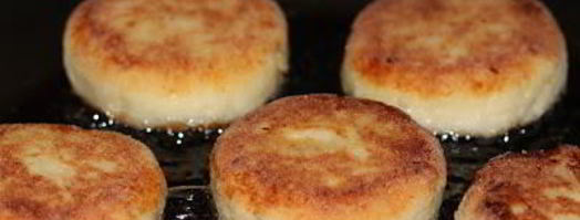 сырники с лимонной цедрой и ванилином на манке. Шаг 7