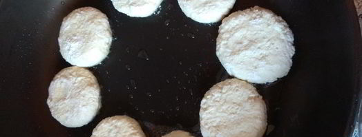 сырники с манкой. Шаг 5