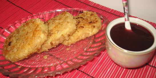 Сырники с шоколадом в овсяной панировке