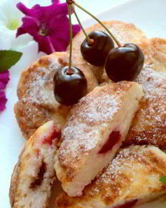 Сырники с вишней и шоколадом