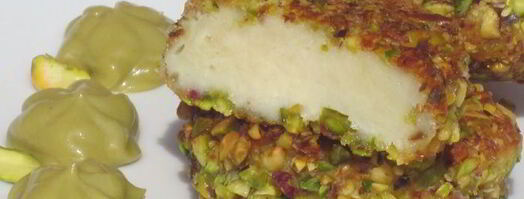 сырники в ореховой панировке с фисташковым кремом. Шаг 7