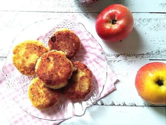 Рецепт яблочных сырников