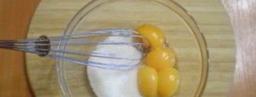 бисквитное тесто в мультиварке. Шаг 2