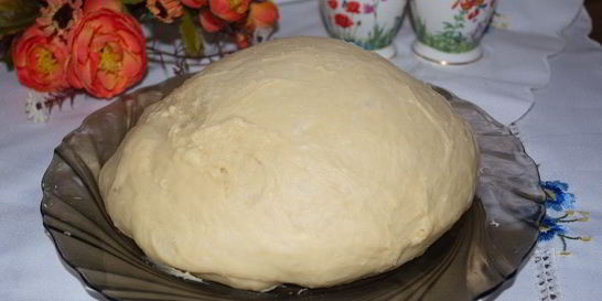 Дрожжевое тесто для пирога