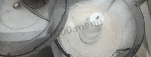 простое тесто для пиццы в тестомешалке. Шаг 3