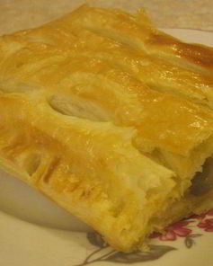 Слоеное бездрожжевое тесто с капустой