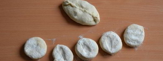 тесто без яиц и молока для пирожков. Шаг 10