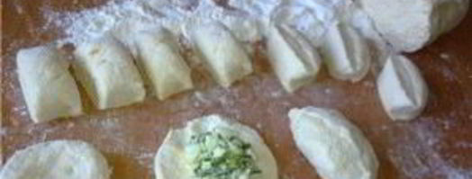 тесто для пирожков на сковороде. Шаг 2