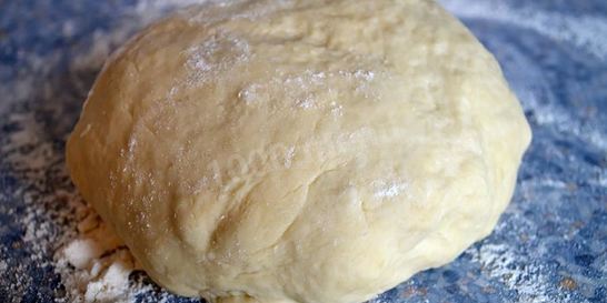 Тесто для рулета на кефире