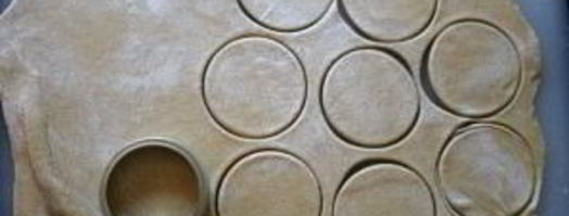 тесто для ватрушек без дрожжей. Шаг 3