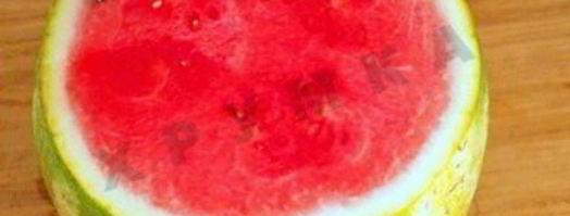 арбузный торт с фруктами. Шаг 4