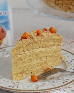 Медовик с облепихой