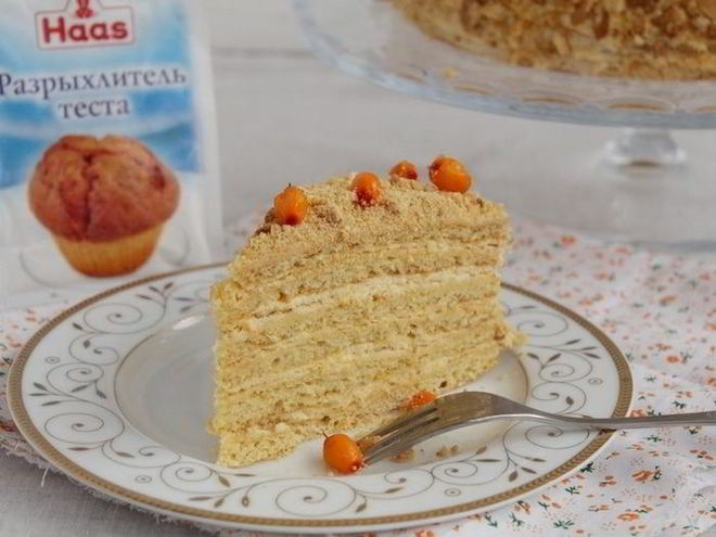 Рецепт медовика с облепихой