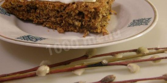 Морковный торт с грецкими орехами