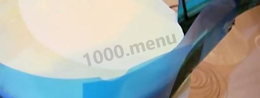 муссовый торт три шоколада на сливках. Шаг 22