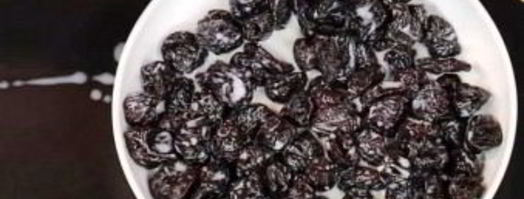 торт графские развалины с черносливом. Шаг 4