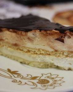 Торт Птичье молоко с кусочками желе