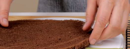 торт с фруктами и ягодами. Шаг 11