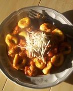 Тортеллини с курицей в томатно-сливочном соусе