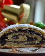 Творожно-маковый рулет