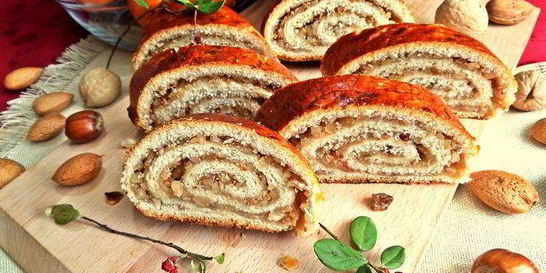 Венгерский ореховый рулет
