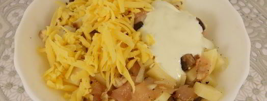 картофельная запеканка с курицей, грибами и сыром в микроволновке. Шаг 3