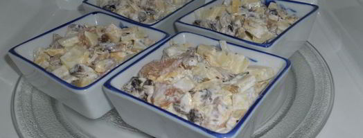 картофельная запеканка с курицей, грибами и сыром в микроволновке. Шаг 5