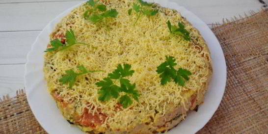 Мясная запеканка с овощами и сыром