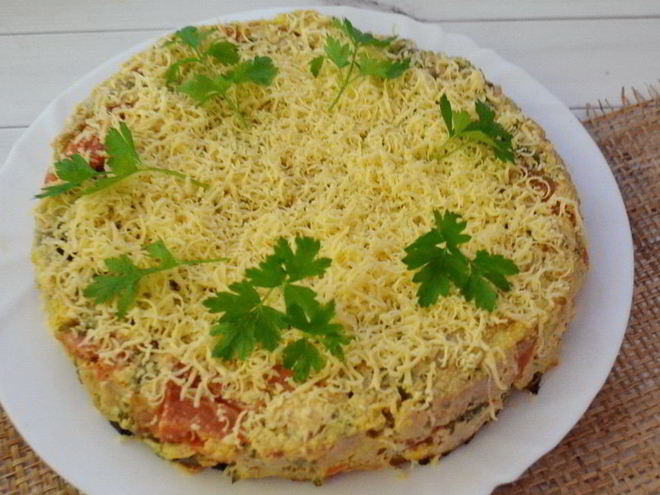 Рецепт мясной запеканки с овощами и сыром