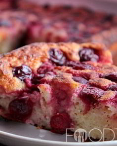 Творожная запеканка с вишней