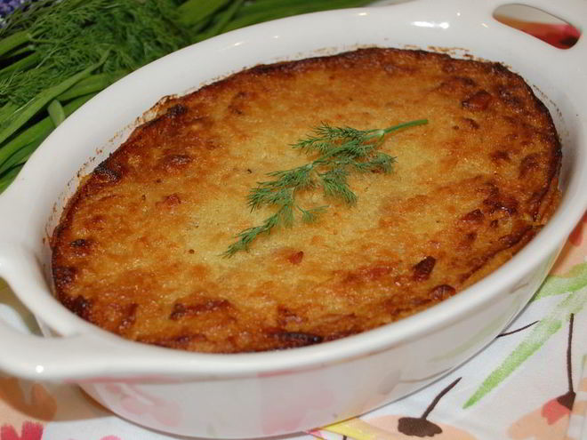 Рецепт запеканки из тертого картофеля с грудинкой