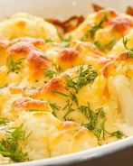 Запеканка из цветной капусты с куриным филе под сыром