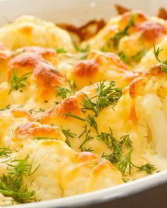 Запеканка из цветной капусты с куриным филе под сыром