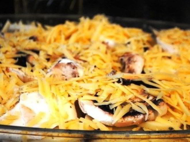 Рецепт запеканки с картофелем, цукини и грибами