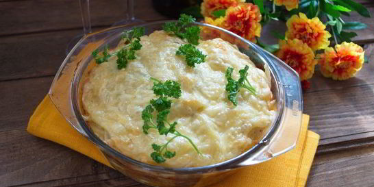 Запеканка с колбаской и сыром