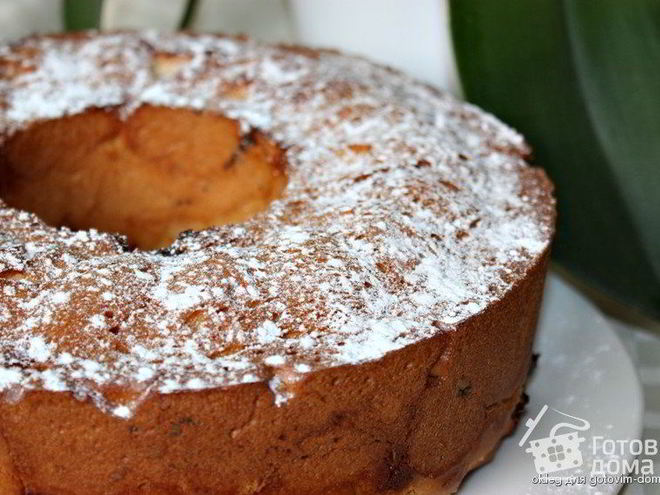 Рецепт сдобного венка с маком и сливовым джемом