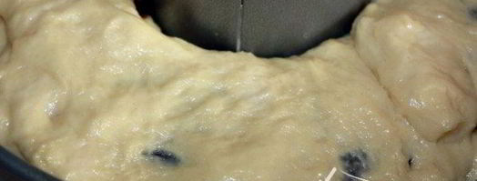 сдобный венок с маком и сливовым джемом. Шаг 5