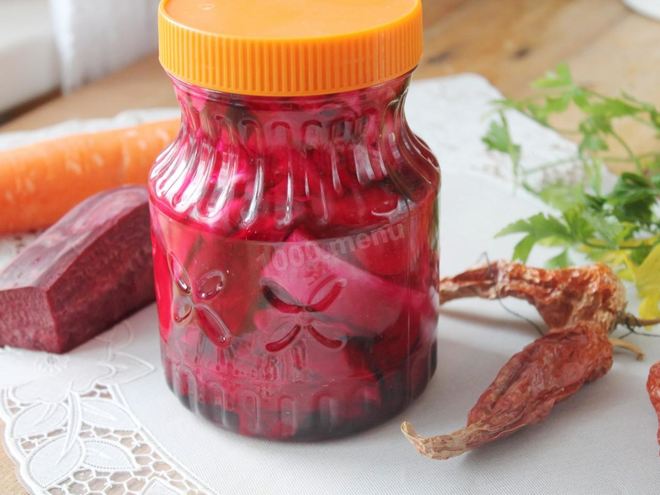 Рецепт капусты на зиму со свеклой и морковью