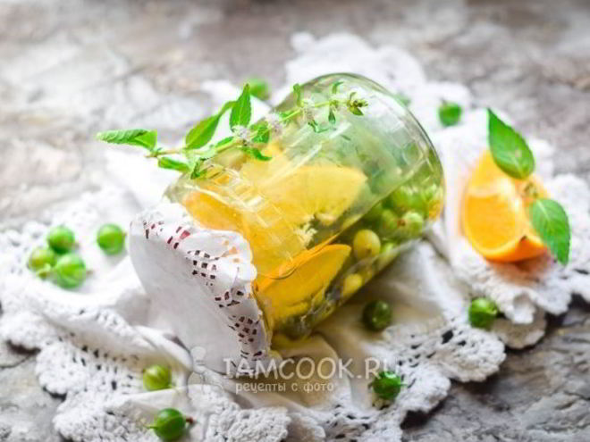 Рецепт компота из крыжовника с апельсином