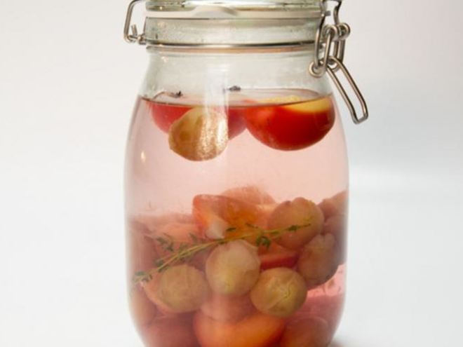 Рецепт компота из винограда и сливы