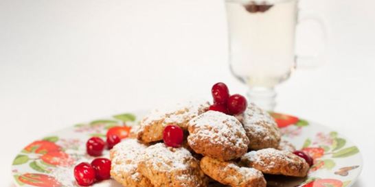 Печенье из цукини с компотом из кабачка