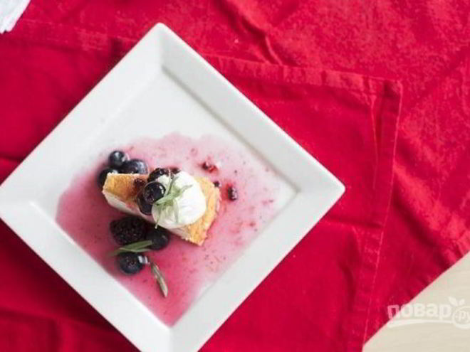 Рецепт ванильного торта с ягодным компоте